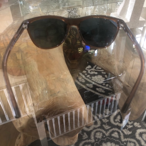Emporio Armani Sunglasses EA4053. Clear brown frame with gold lenses 57-18-140